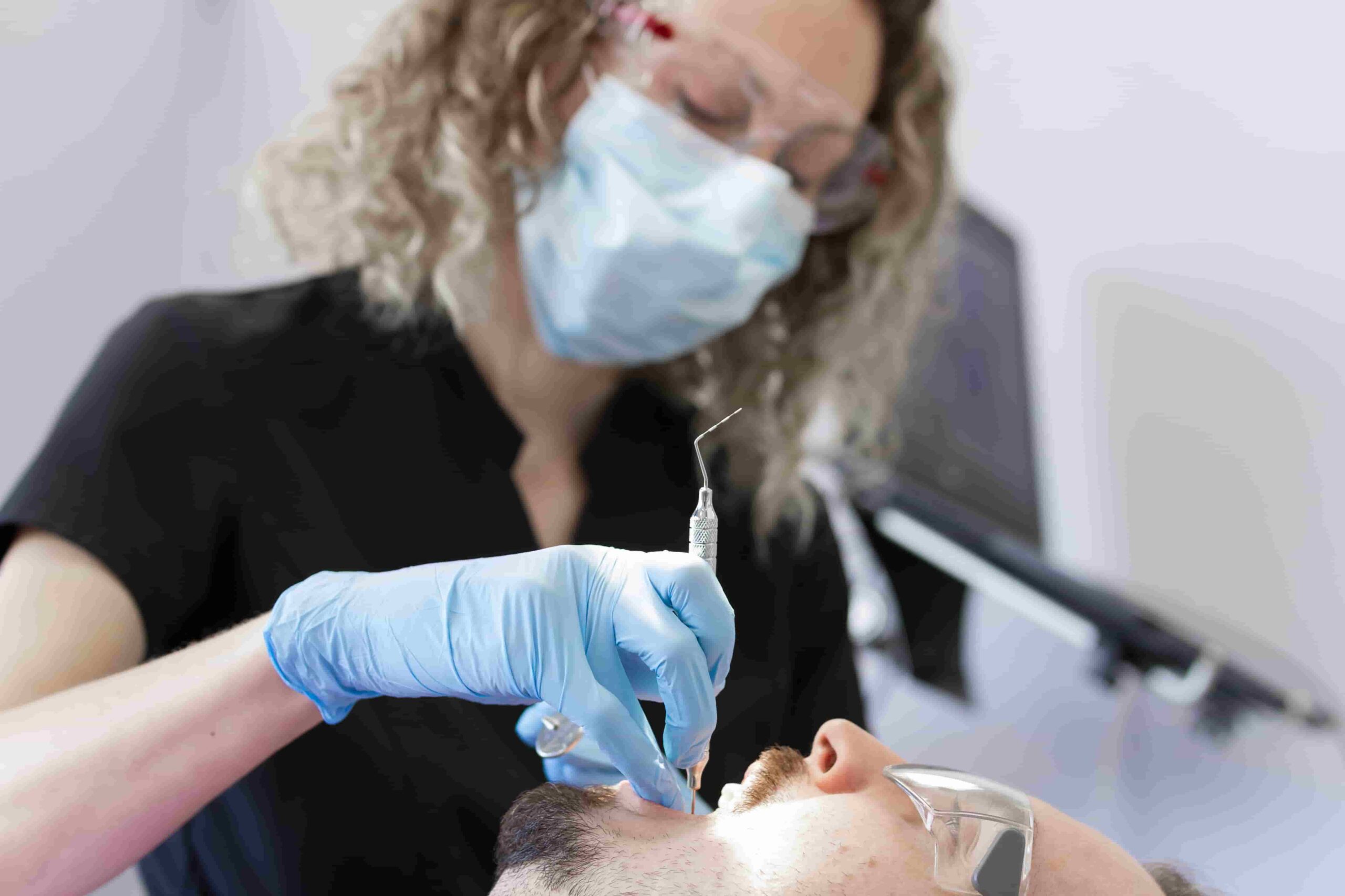 Broken Tooth During Stampede? Your Guide to Emergency Dental Treatment in Calgary